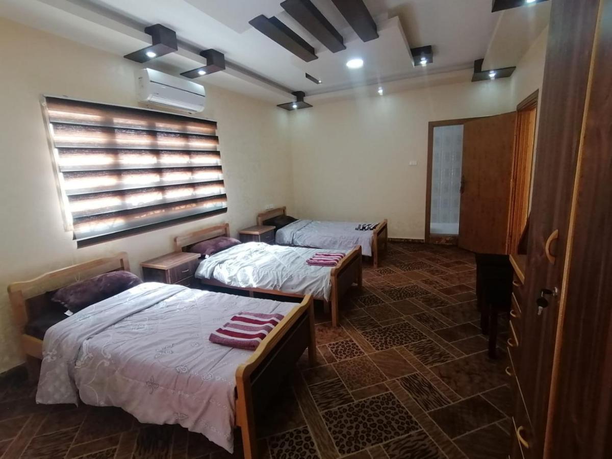 Farmer Stay Hostel Ваді-Муса Екстер'єр фото