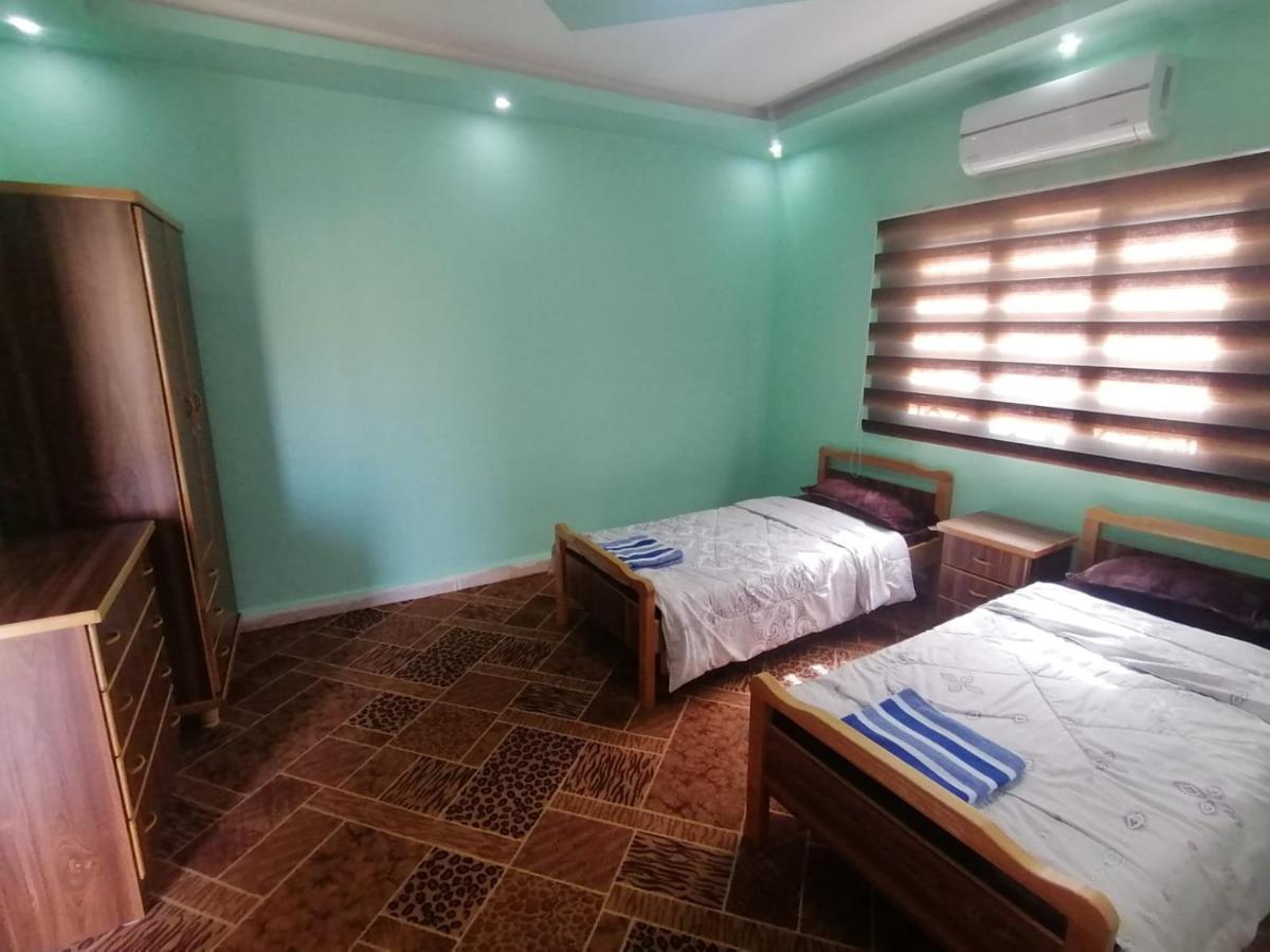 Farmer Stay Hostel Ваді-Муса Екстер'єр фото
