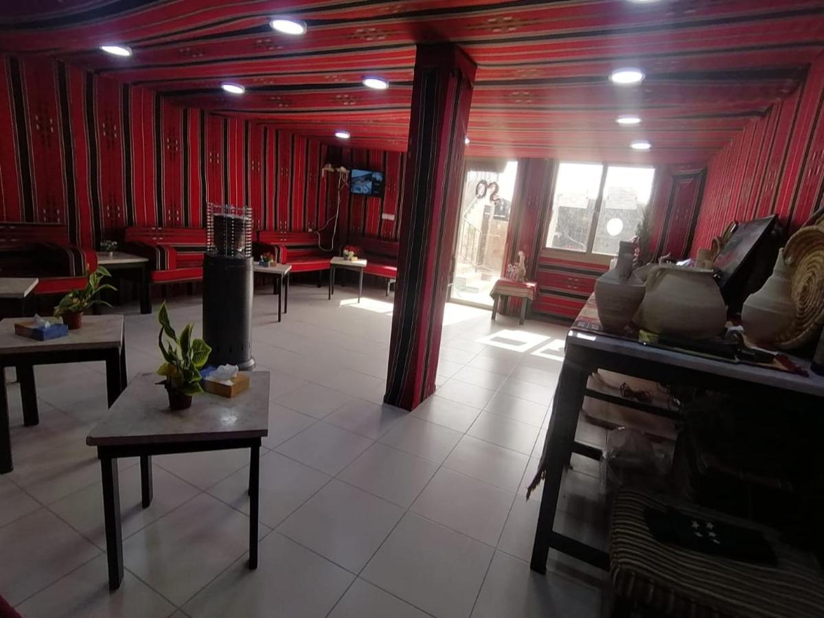 Farmer Stay Hostel Ваді-Муса Екстер'єр фото